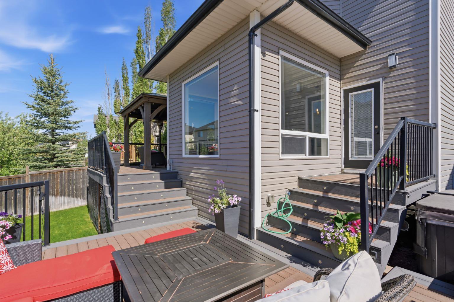 212 Willowmere Close