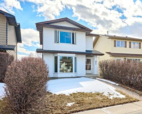 Photo of 51 Sunmills Court SW, Calgary, AB T2X 2R4 (MLS # A2296195)