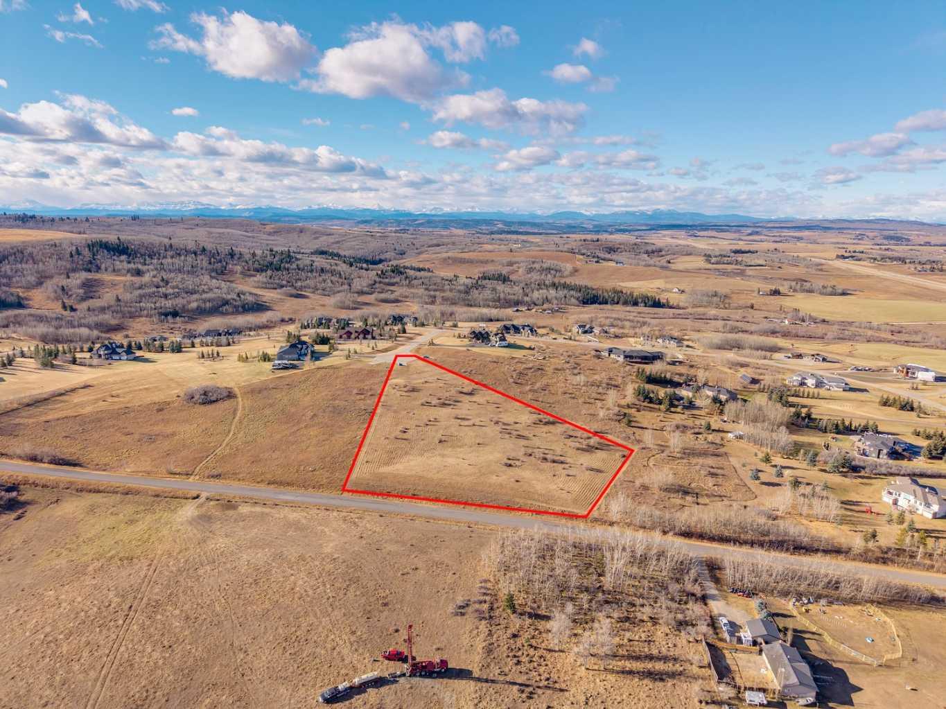 12 Red Willow Court W