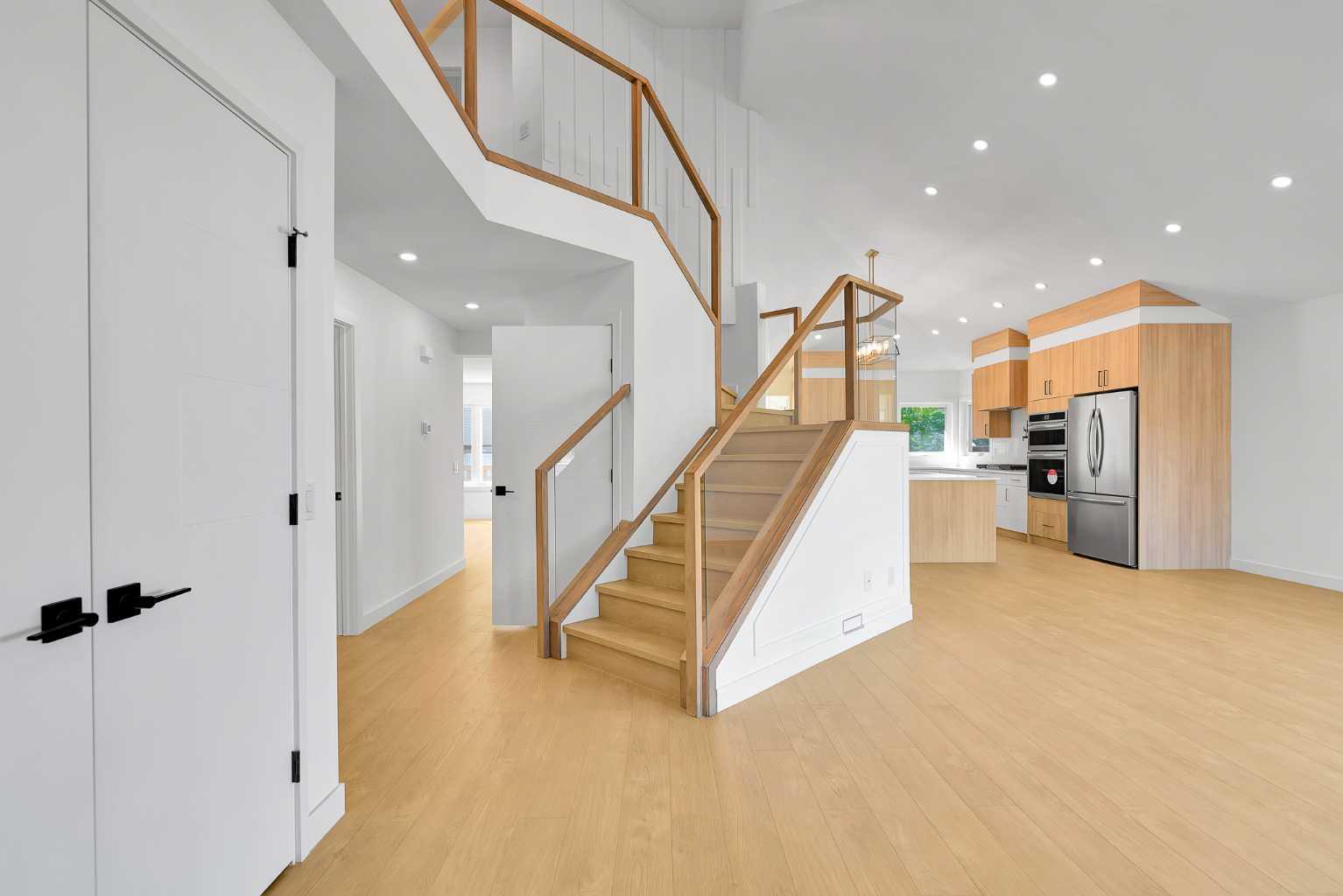 135 Sandringham Road NW