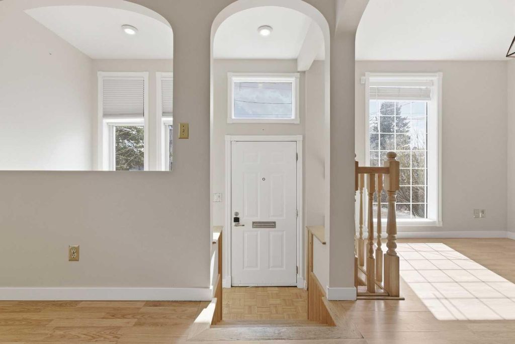 Photo of 134 32 Avenue NE, Calgary, AB T2E 2G5 (MLS # A2300693)