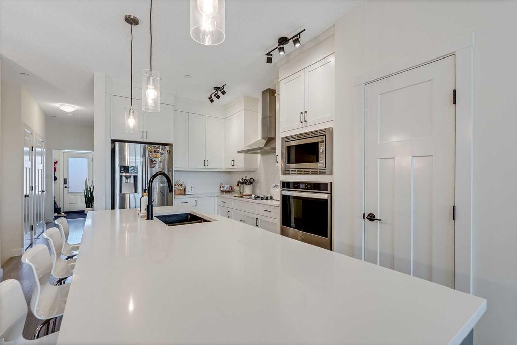 Photo of 145 Lucas Crescent NW, Calgary, AB T3P 1M6 (MLS # A2282519)