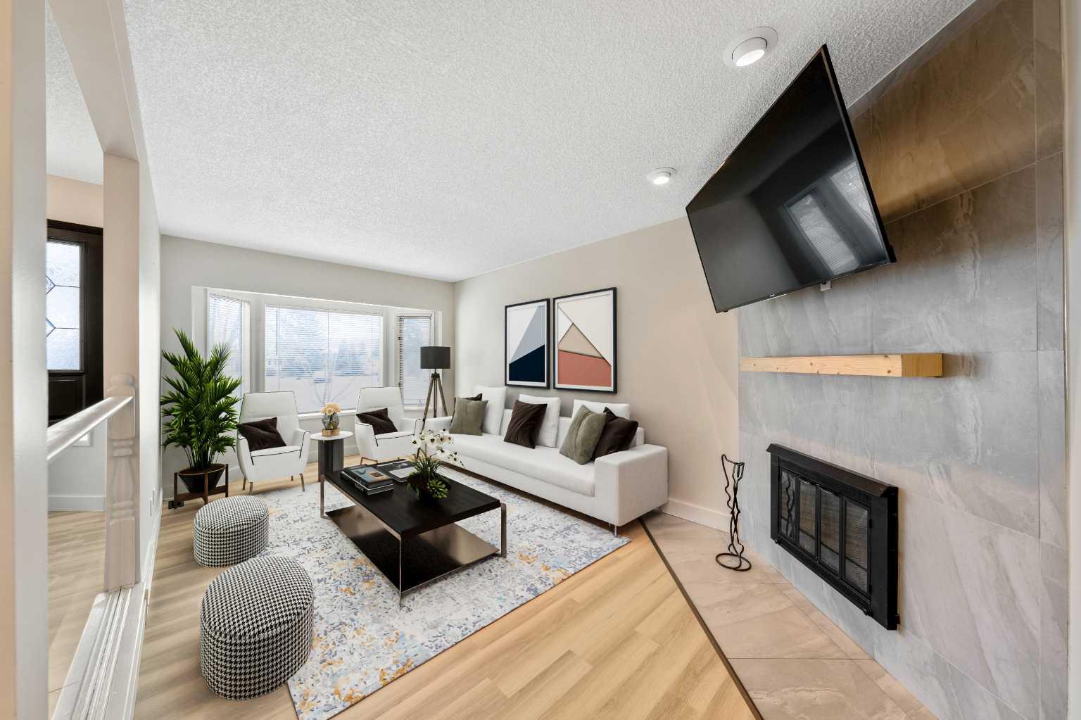 100 Woodfield Green SW