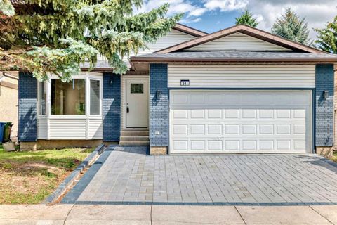 64 Woodstock Road SW Calgary AB T2W 5W2