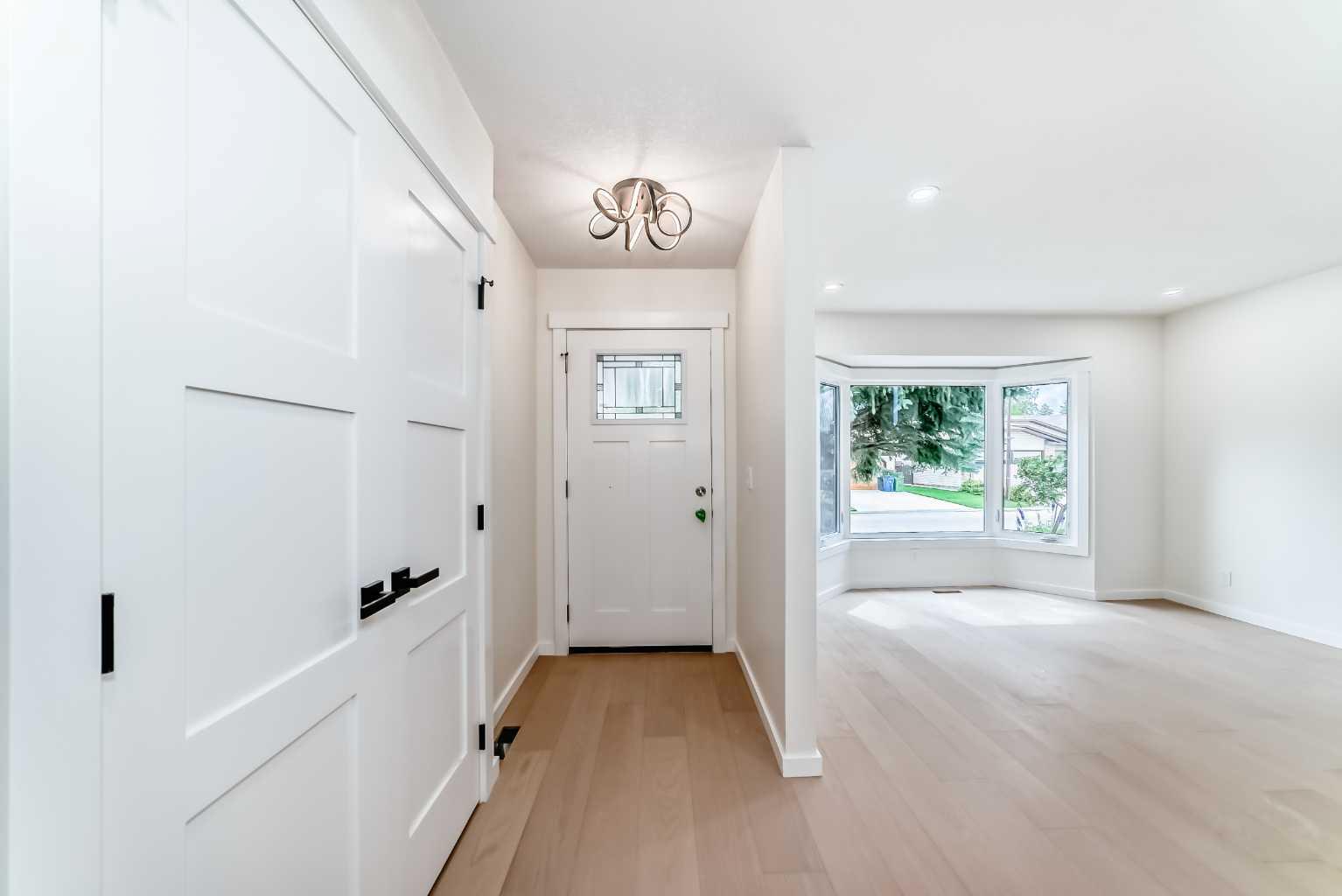 64 Woodstock Road SW