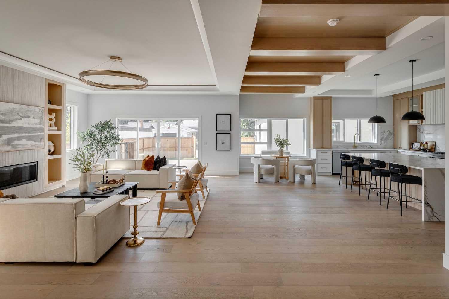 3444 Lane Crescent SW