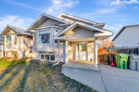 Photo of 4724 46 Street, Lloydminster, SK S9V 2A9 (MLS # A2354839)