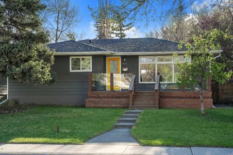 Photo of 113 Langton Drive SW, Calgary, AB T3E 5G1 (MLS # A2311291)