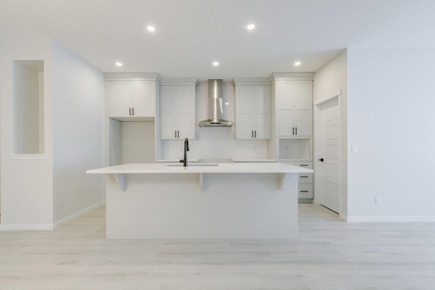 186 Creekside Manor SW