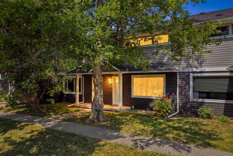 Photo of 542 Regal Park NE, Calgary, AB T2E 0S6 (MLS # A2334920)