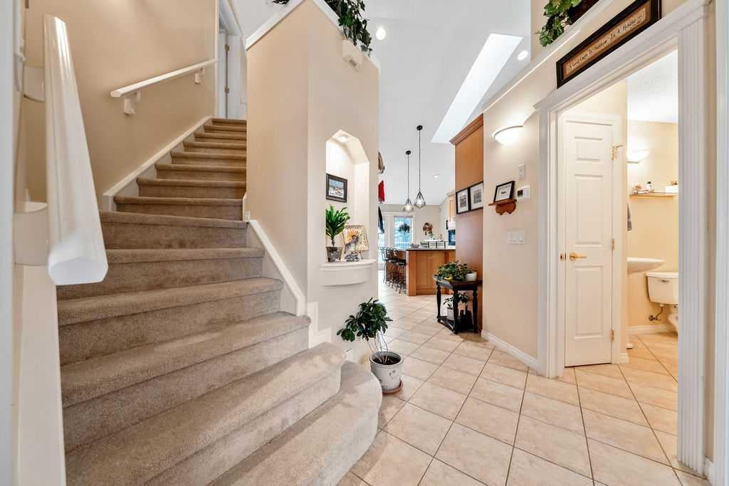 50 Cedargrove Lane SW