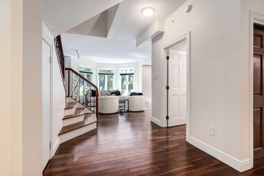 Photo of 400 Eau Claire Avenue SW #8101, Calgary, AB T2P 4X2 (MLS # A2314709)