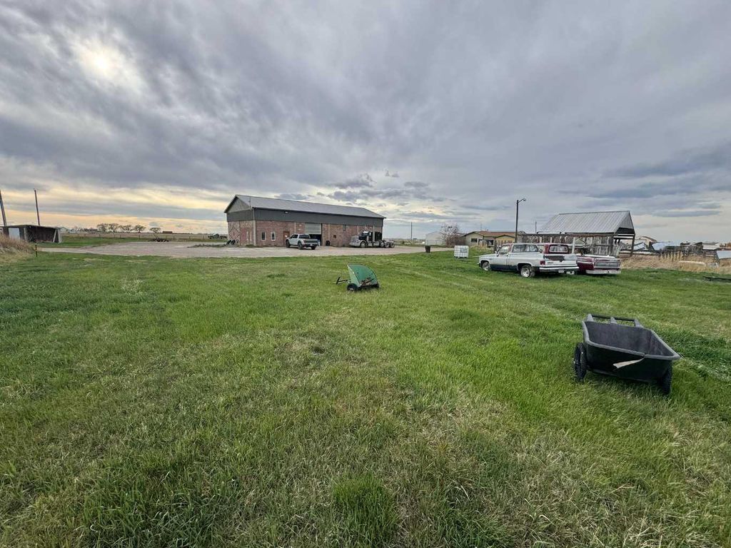 Photo of 62011 21-0 Range, Rural Warner No. 5, County of, AB T0K 2S0 (MLS # A2307779)