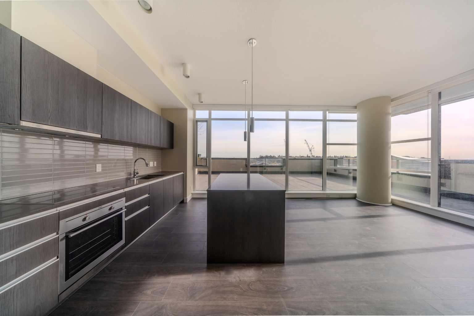 1188 3 Street SE 702