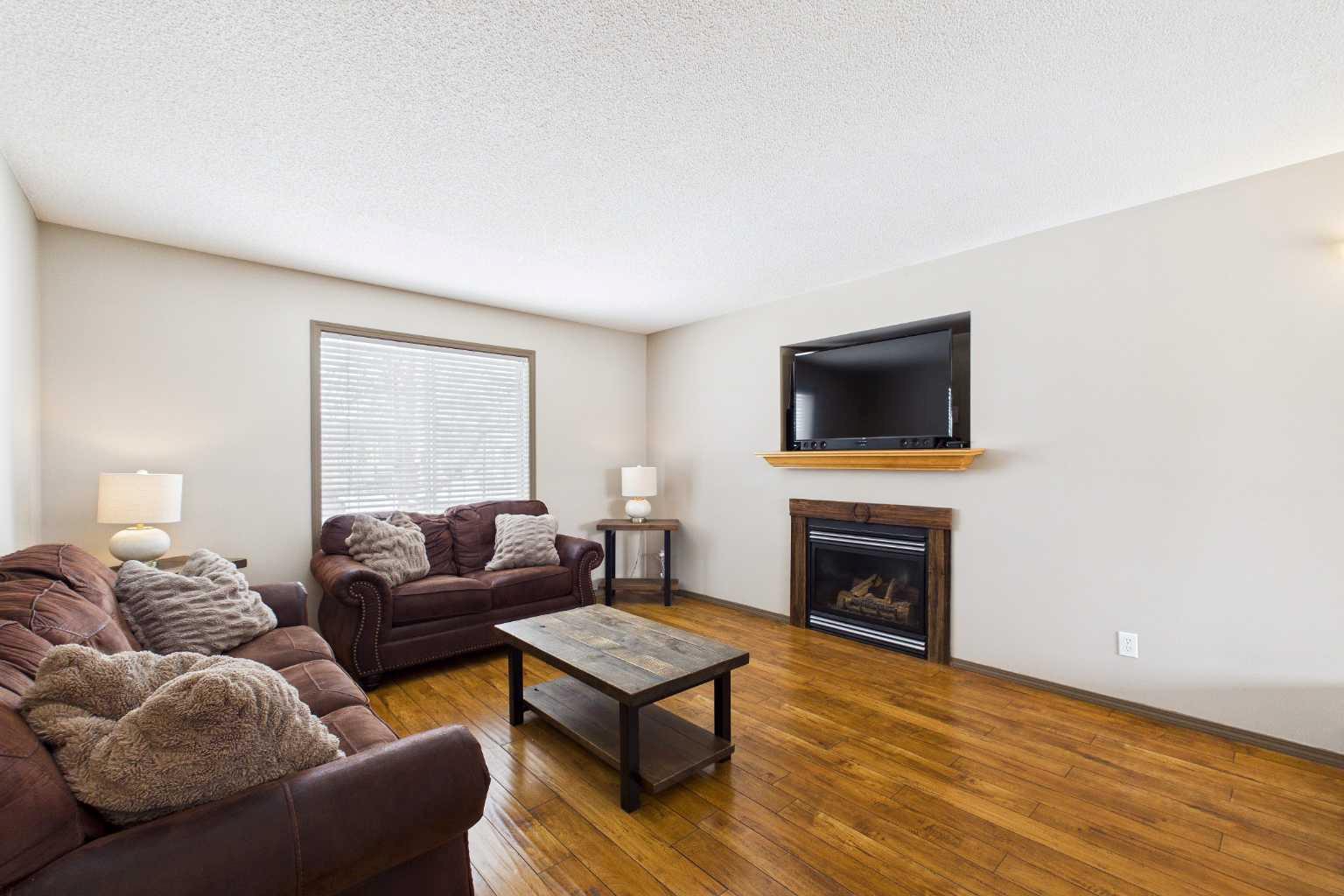 115 Citadel Mesa Close NW