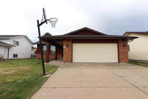 Photo of 89 East Glen Drive SE, Medicine Hat, AB T1B 2Z7 (MLS # A2327702)