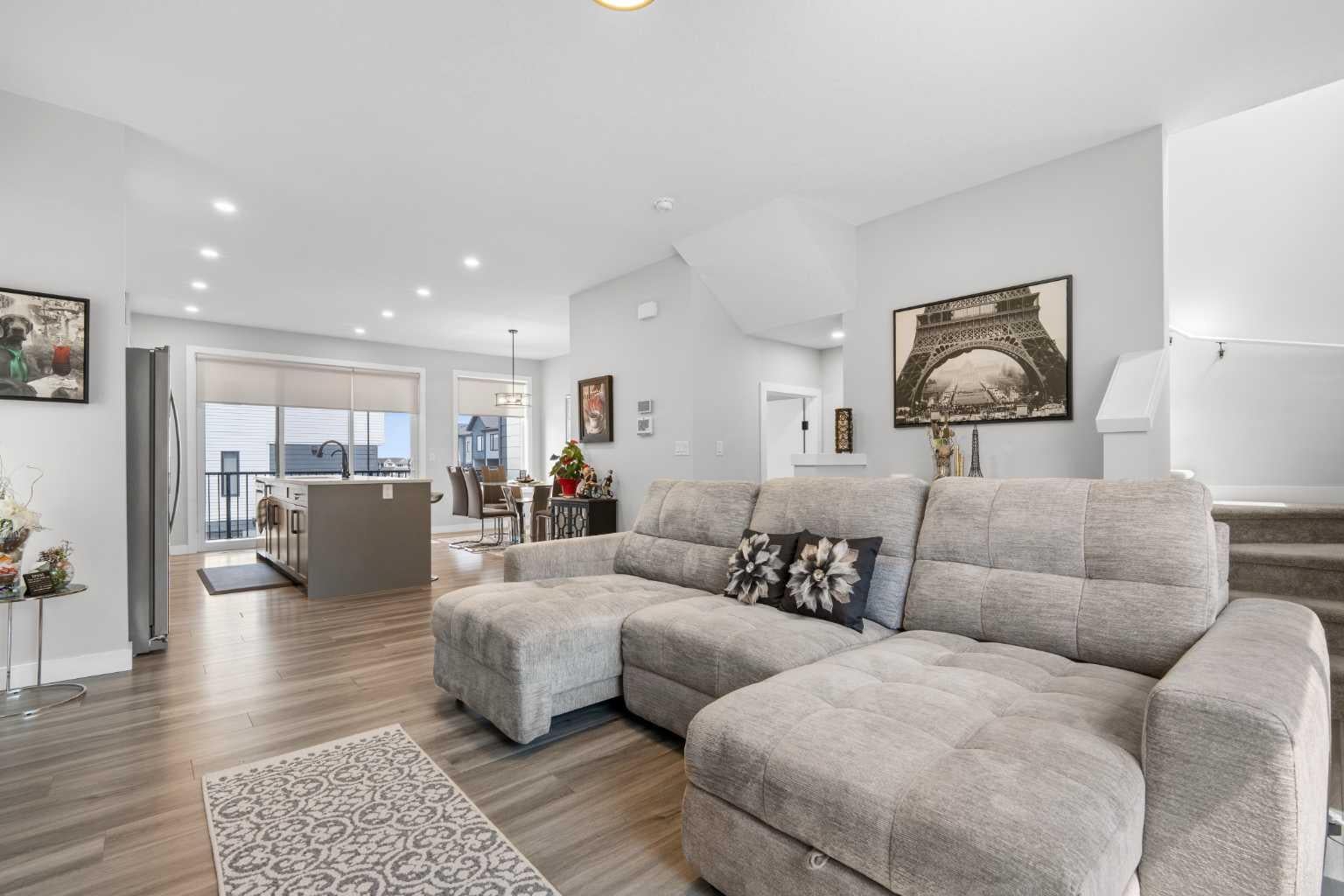 32 Evanscrest Court NW