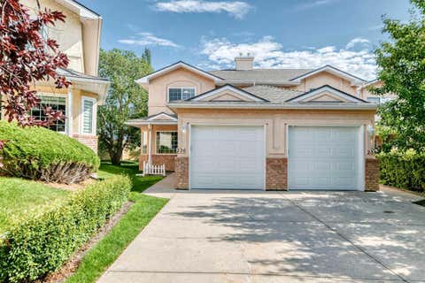 Photo of 236 Scenic Acres Terrace NW, Calgary, AB T3L 1K5 (MLS # A2340233)