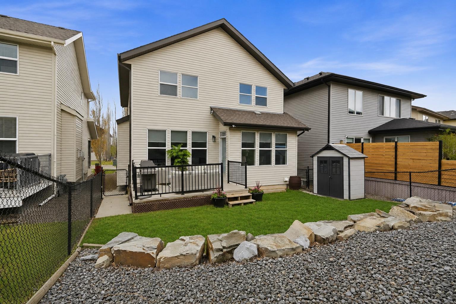 16 Sunset Terrace