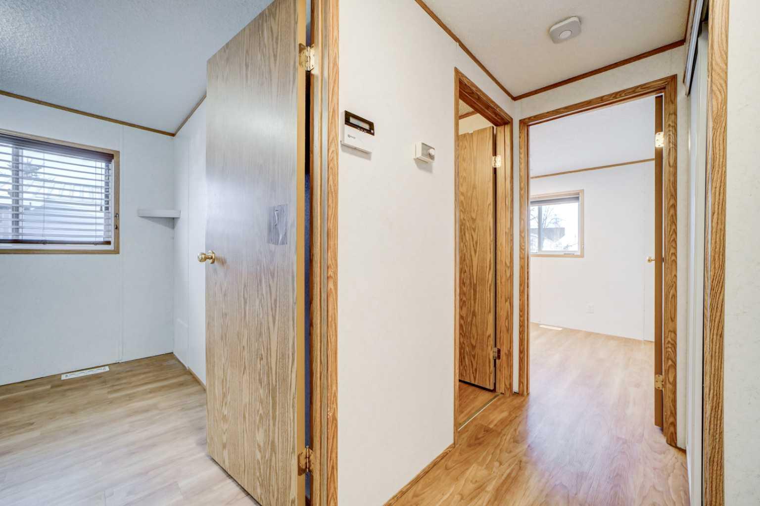 27 Westover Crescent W