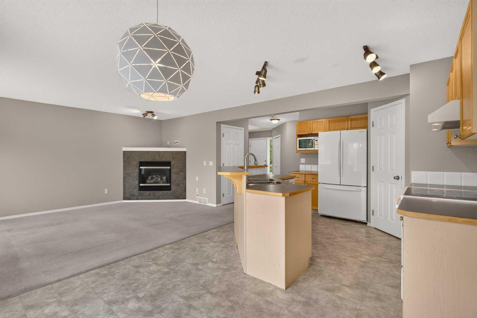 170 Tusslewood Drive NW