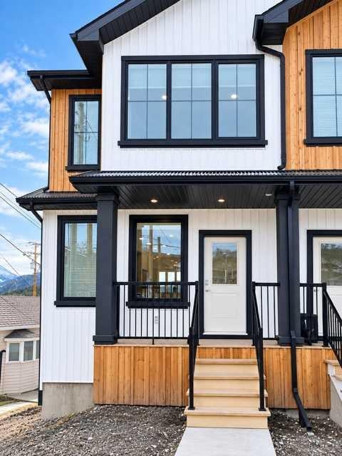 Photo of 8524 21 Avenue, Coleman, AB T0K 0C0 (MLS # A2349978)