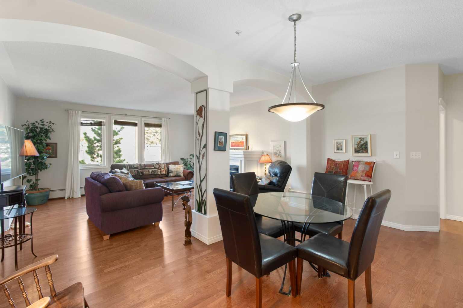 2422 Erlton Street SW 404