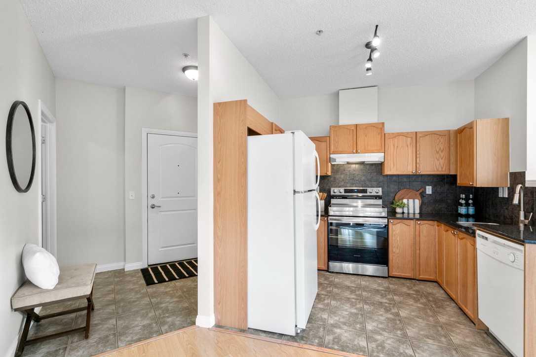 8 Prestwick Pond Terrace SE 121