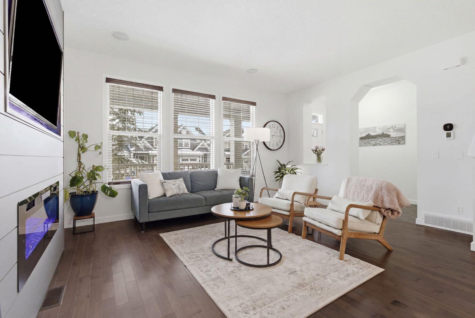 773 River Heights Crescent