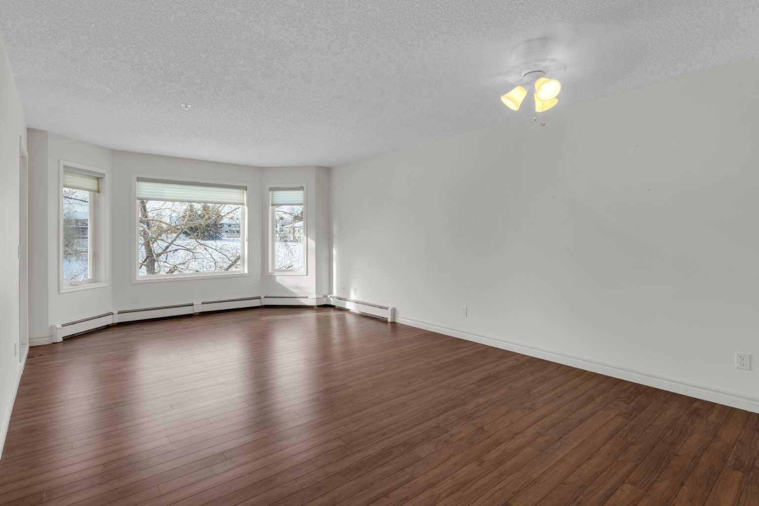 3206 Hawksbrow Point NW 206