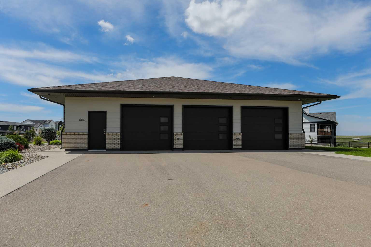 500 Gold Canyon Place S