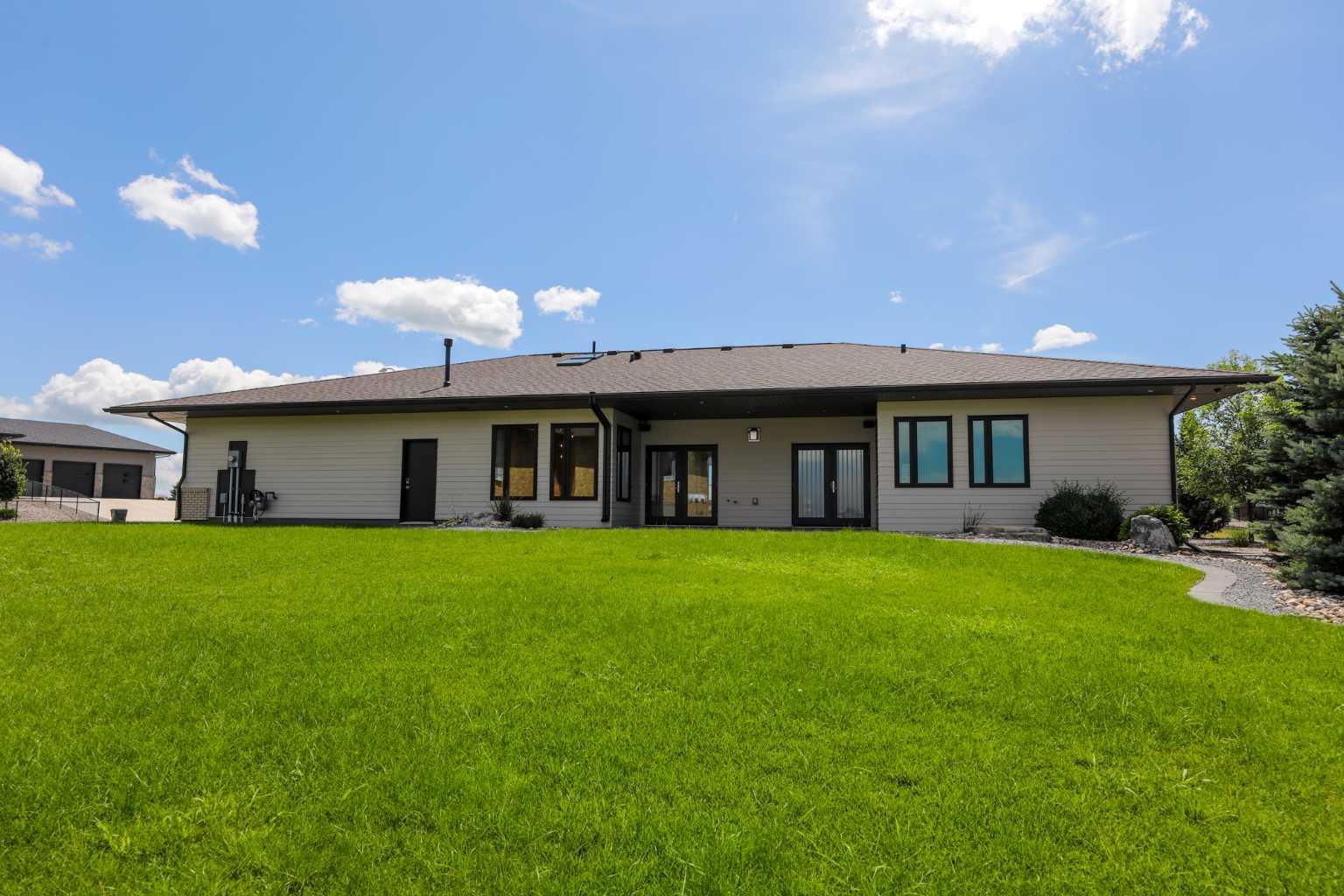 500 Gold Canyon Place S