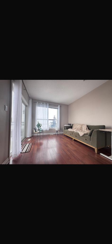 9225 Lakeland Drive 206