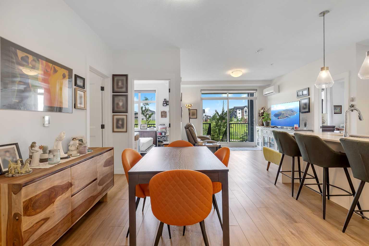 40 Sage Hill Walk NW 112