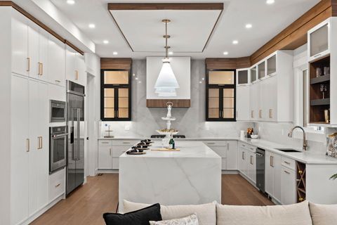 Photo of 102 South Shore Road, Chestermere, AB T1X 3G2 (MLS # A2294099)