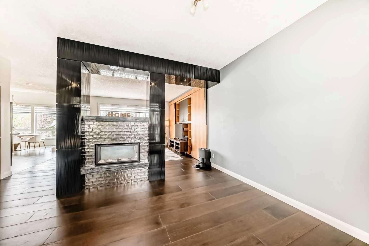 11 Cresthaven Bay SW
