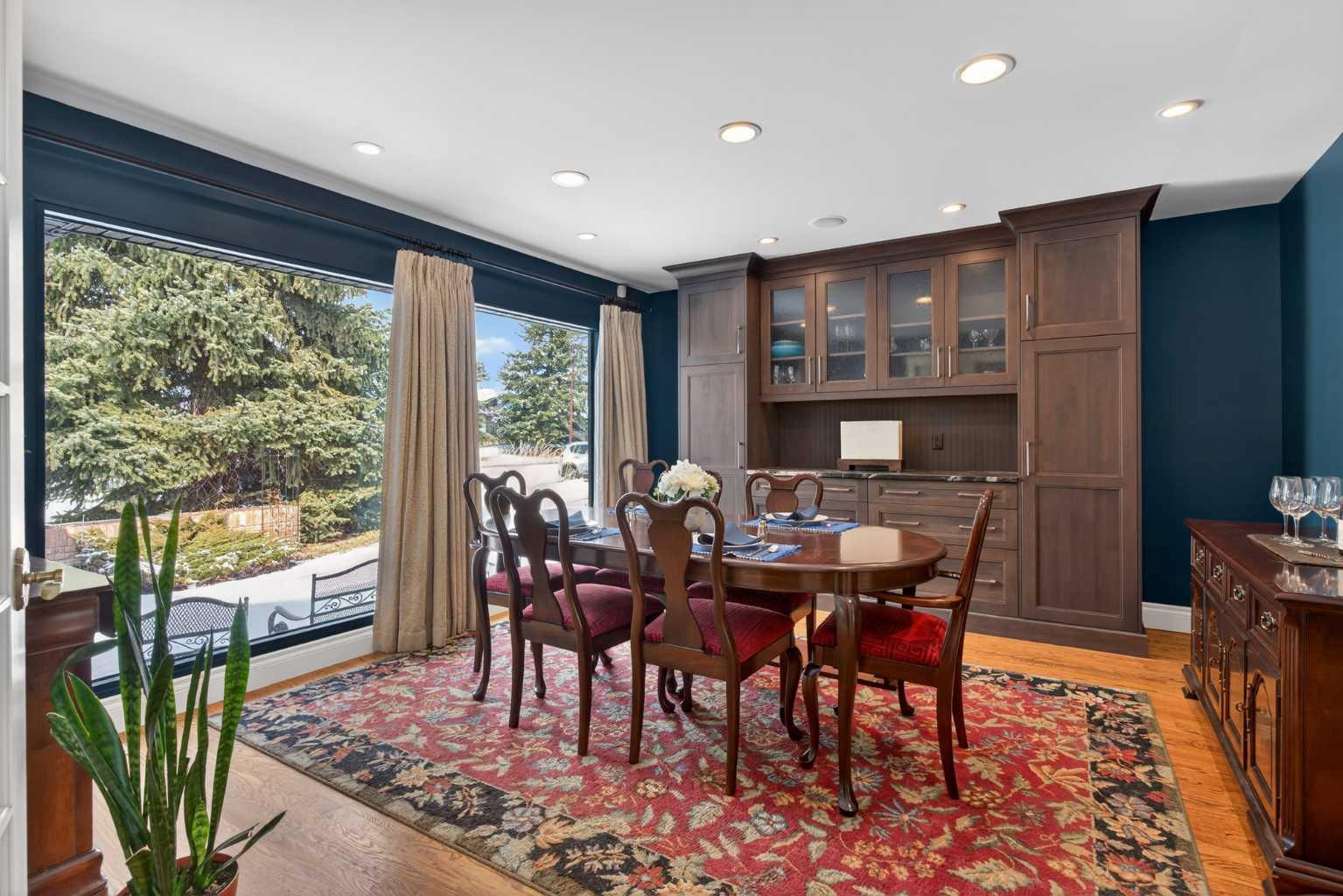 12 Midpark Place SE