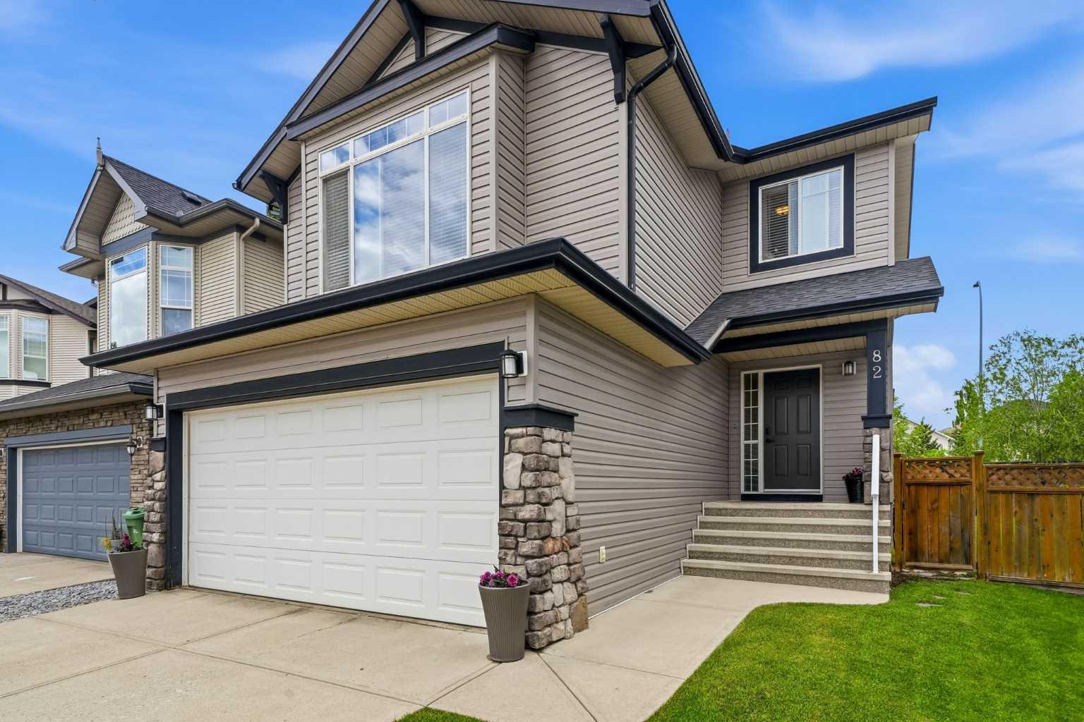 82 Springborough Point SW