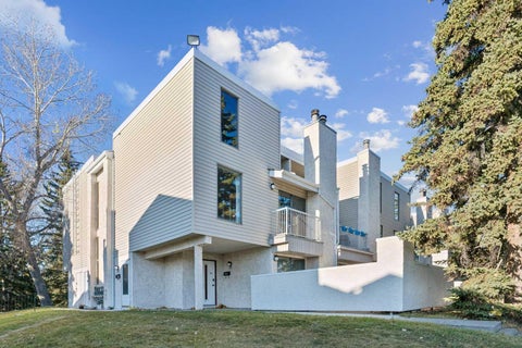 Photo of 3500 Varsity Drive NW #401, Calgary, AB T2L 1Z5 (MLS # A2354111)