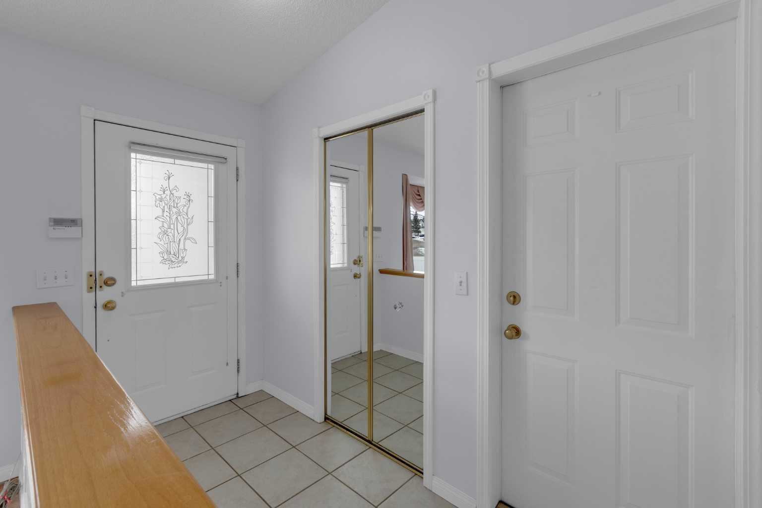 200 Sandstone Drive NW 2