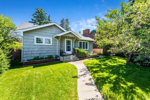 2616 28 Street SW Calgary AB T3E 2J1