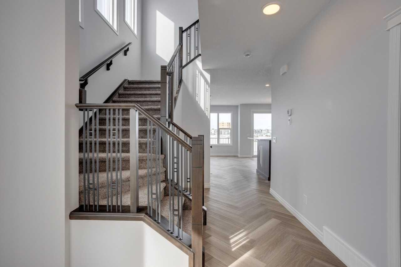356 Cornerbrook Road NE