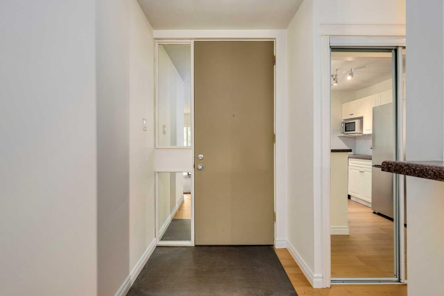 823 Royal Avenue SW 407