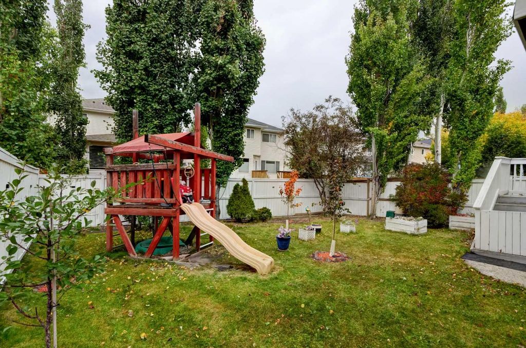 Photo of 1121 Sierra Morena Court SW, Calgary, AB T3H 3N1 (MLS # A2312781)