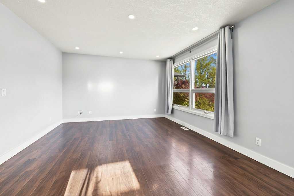 Photo of 763 Ranchview Circle NW, Calgary, AB T3G 1B1 (MLS # A2351513)