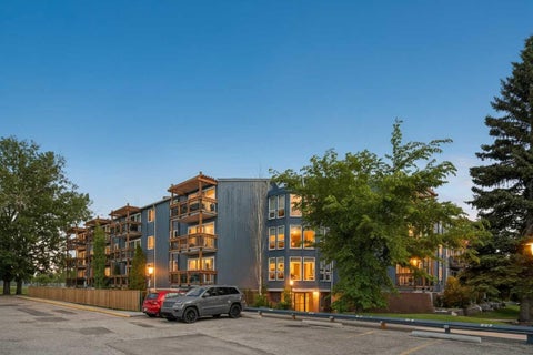 Photo of 820 89 Avenue SW #135, Calgary, AB T2V 4N9 (MLS # A2331230)