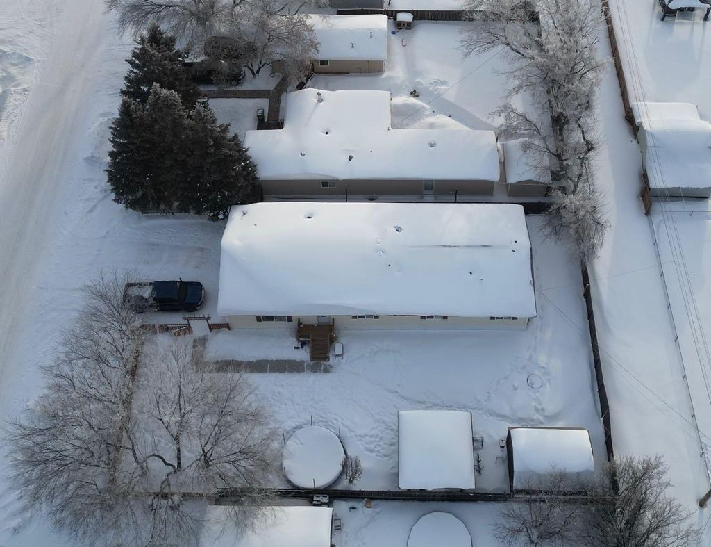 Photo of 10213 104 Ave La Crete, La Crete, AB T0H 2H0 (MLS # A2295067)