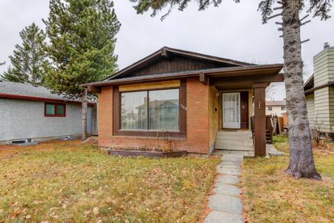 Photo of 1163 Falworth Road NE, Calgary, AB T3J 1C8 (MLS # A2309062)