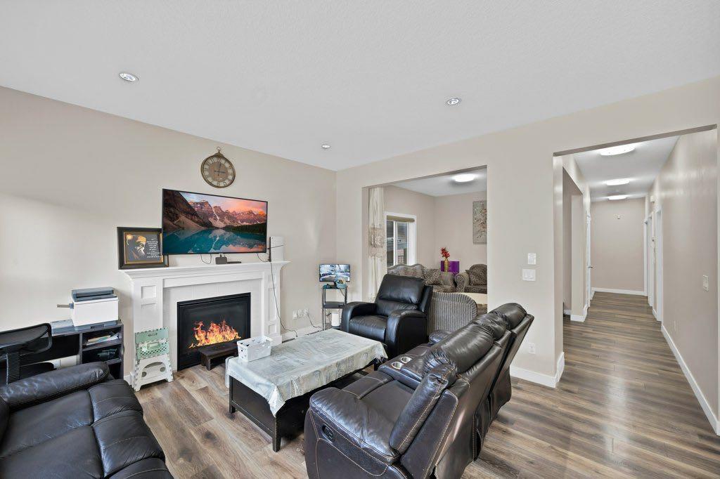 93 Saddlestone Place NE