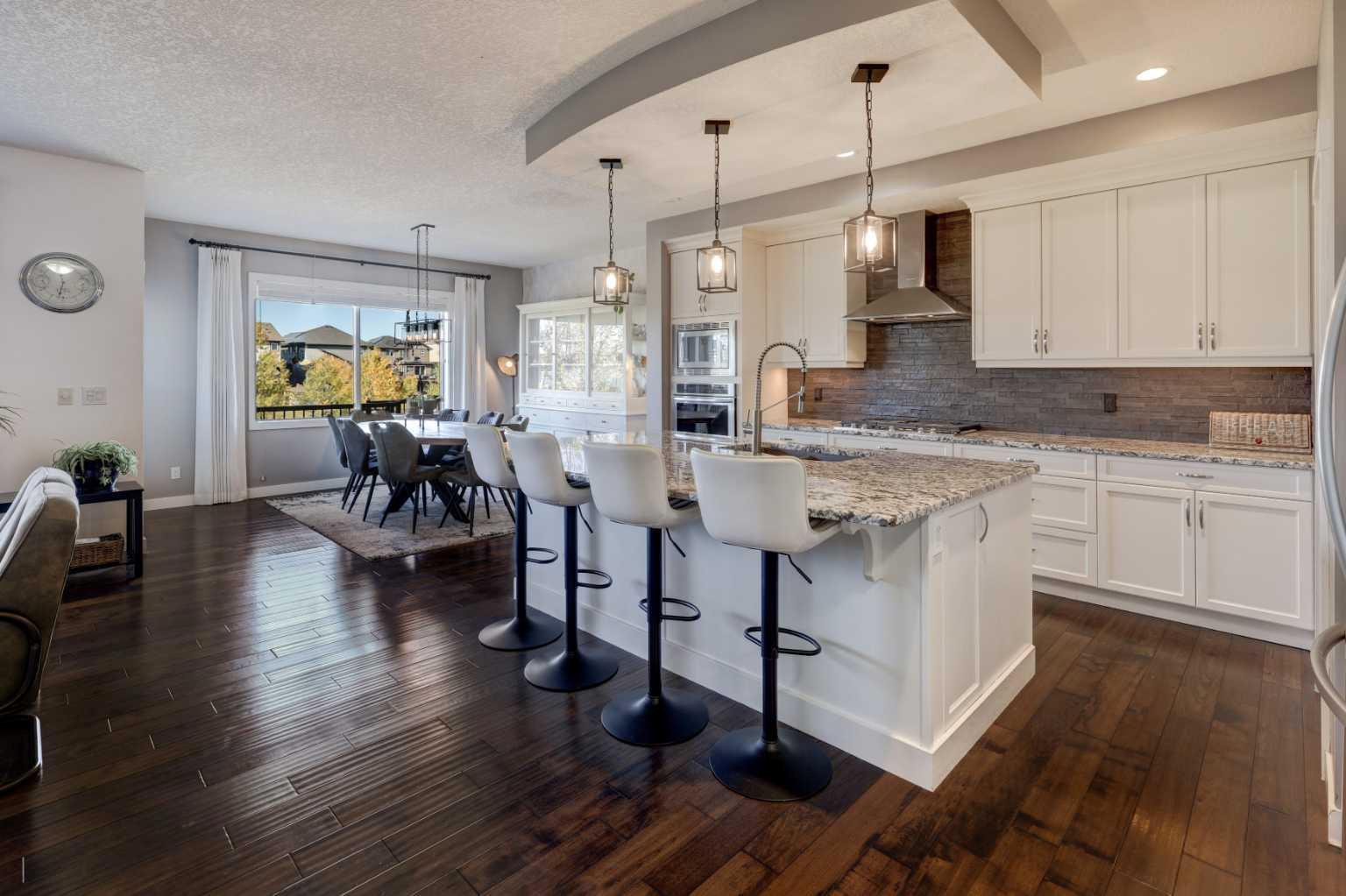 213 Kingsmere Cove SE